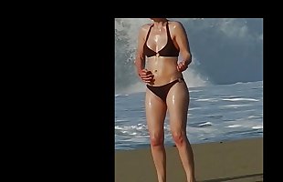 Nice Body at the beach