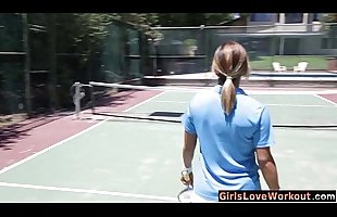 Girl fuck on tennis court with sexy tennis skirt